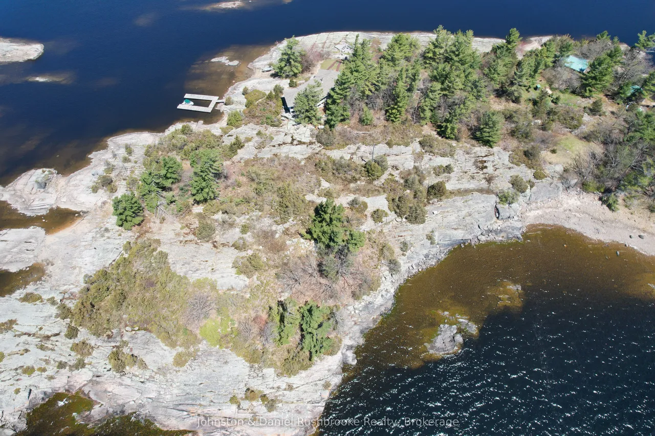 4 Island 1210 — photo 3