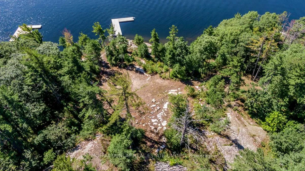 32 Webber Island — photo 3