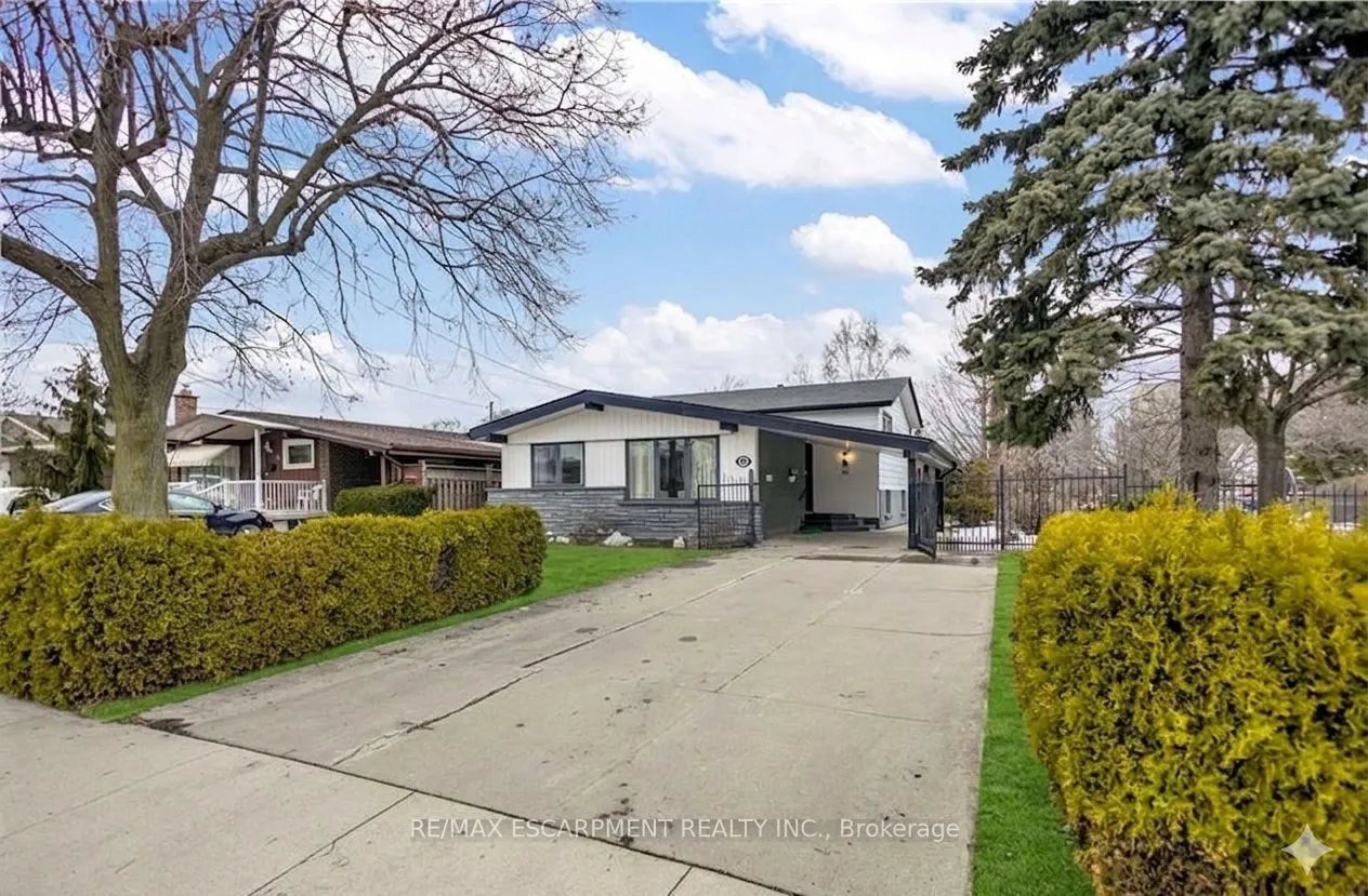 85 Ranchdale Drive — photo 3
