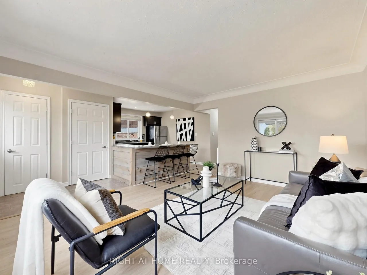1 Welbourn Drive — photo 3