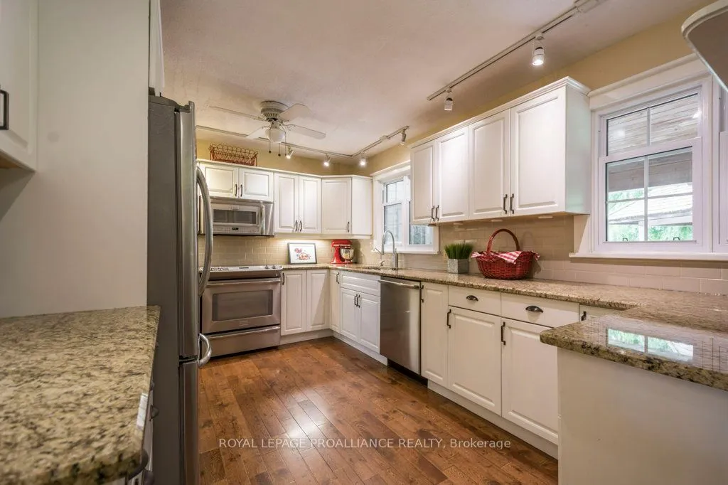 21 Storms Lane — photo 3