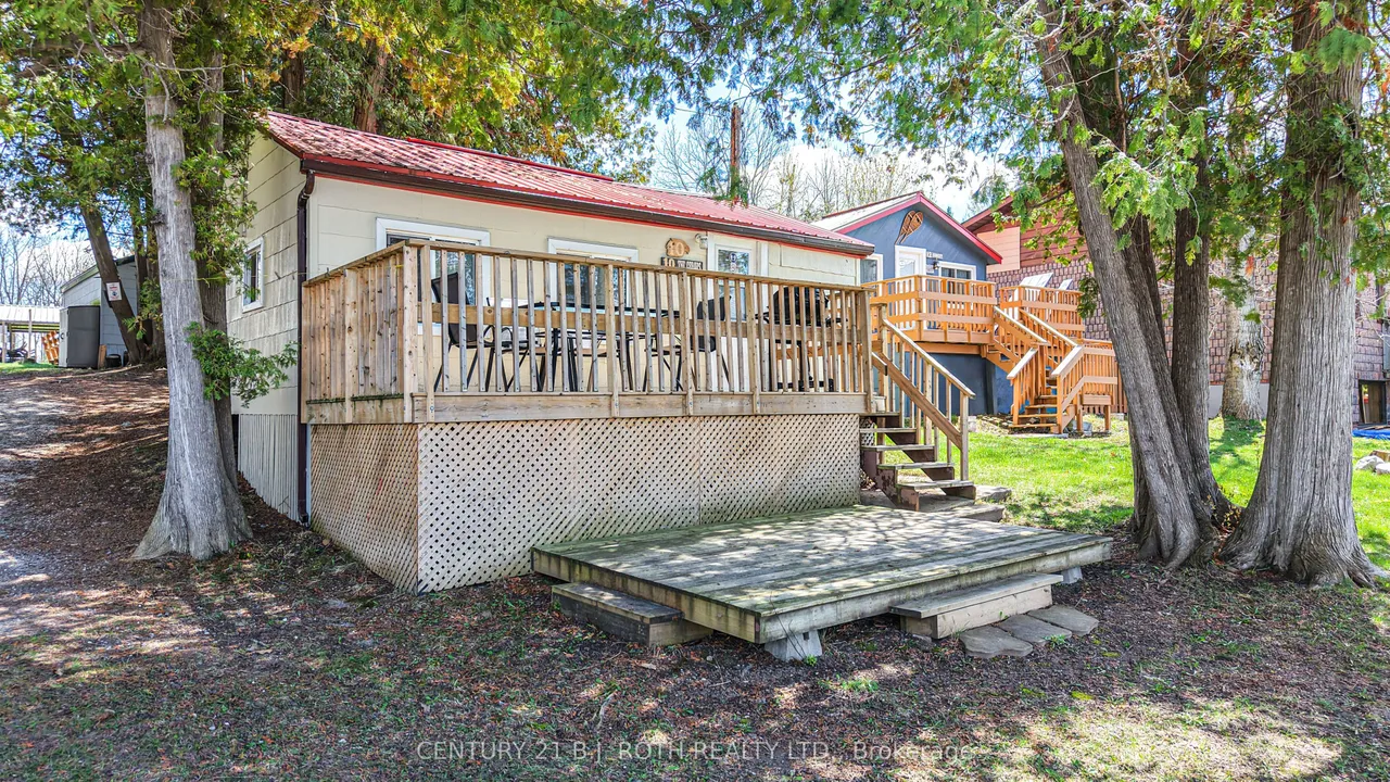 230-232 Lake Dalrymple Road — photo 3