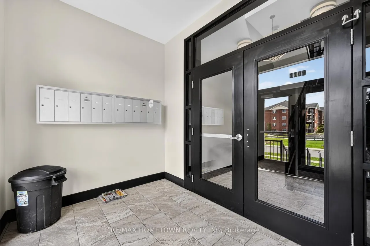 1109 Millwood Avenue, Unit 101 — photo 3