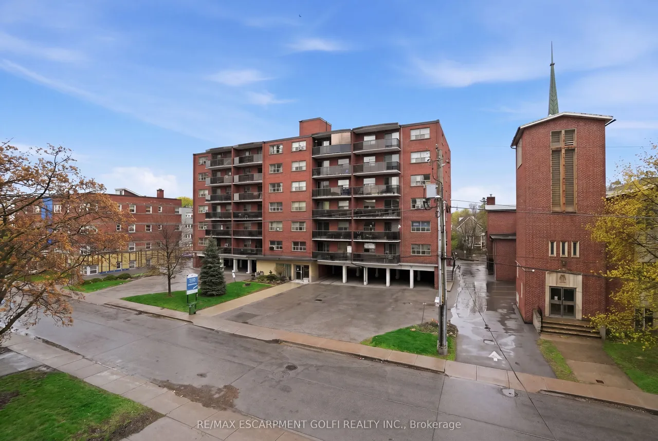 30 Summit Avenue — photo 3