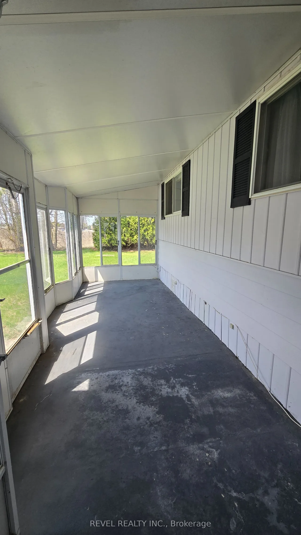 25 Miller Street — photo 34