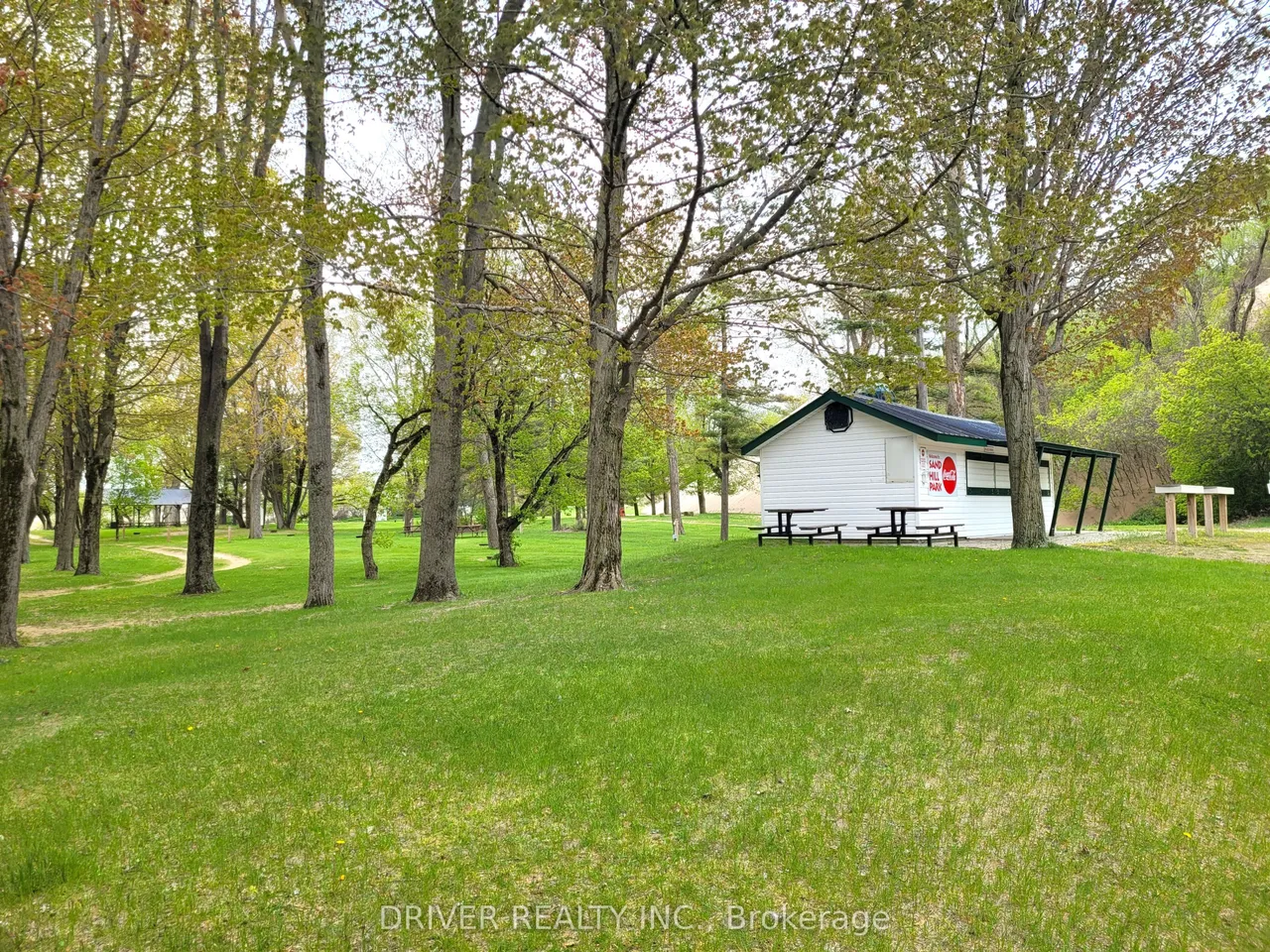 930 Lakeshore Road — photo 27