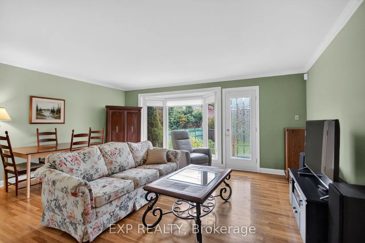 632 Chadburn Avenue — photo 3