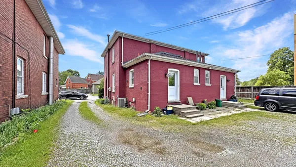 273 Brant Avenue — photo 2
