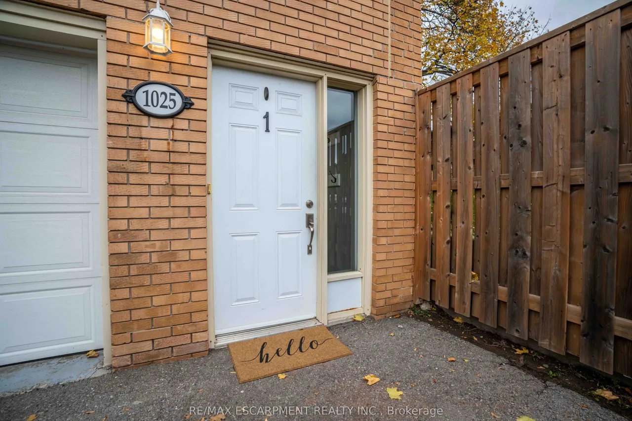 1025 Upper Gage Avenue, Unit 1 — photo 2