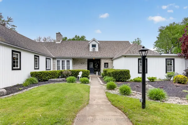 111 Kittridge Avenue E — photo 2