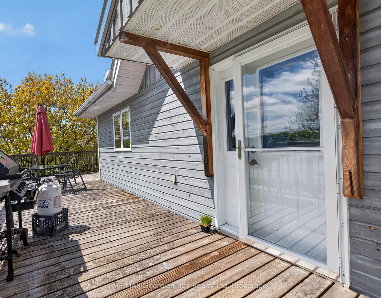 185 Picnic Island Road — photo 2