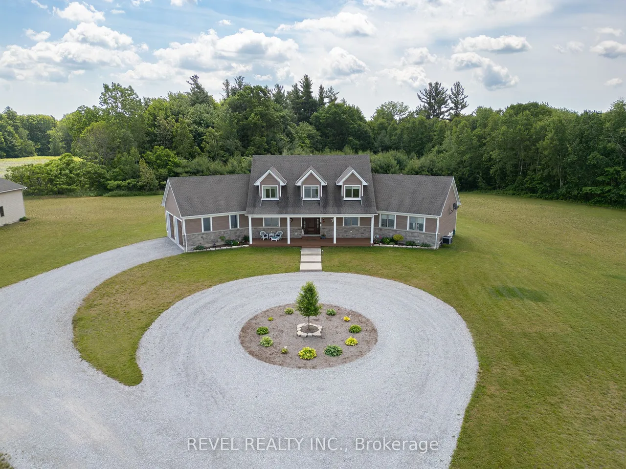 792 Charlotteville Rd 8 — photo 3