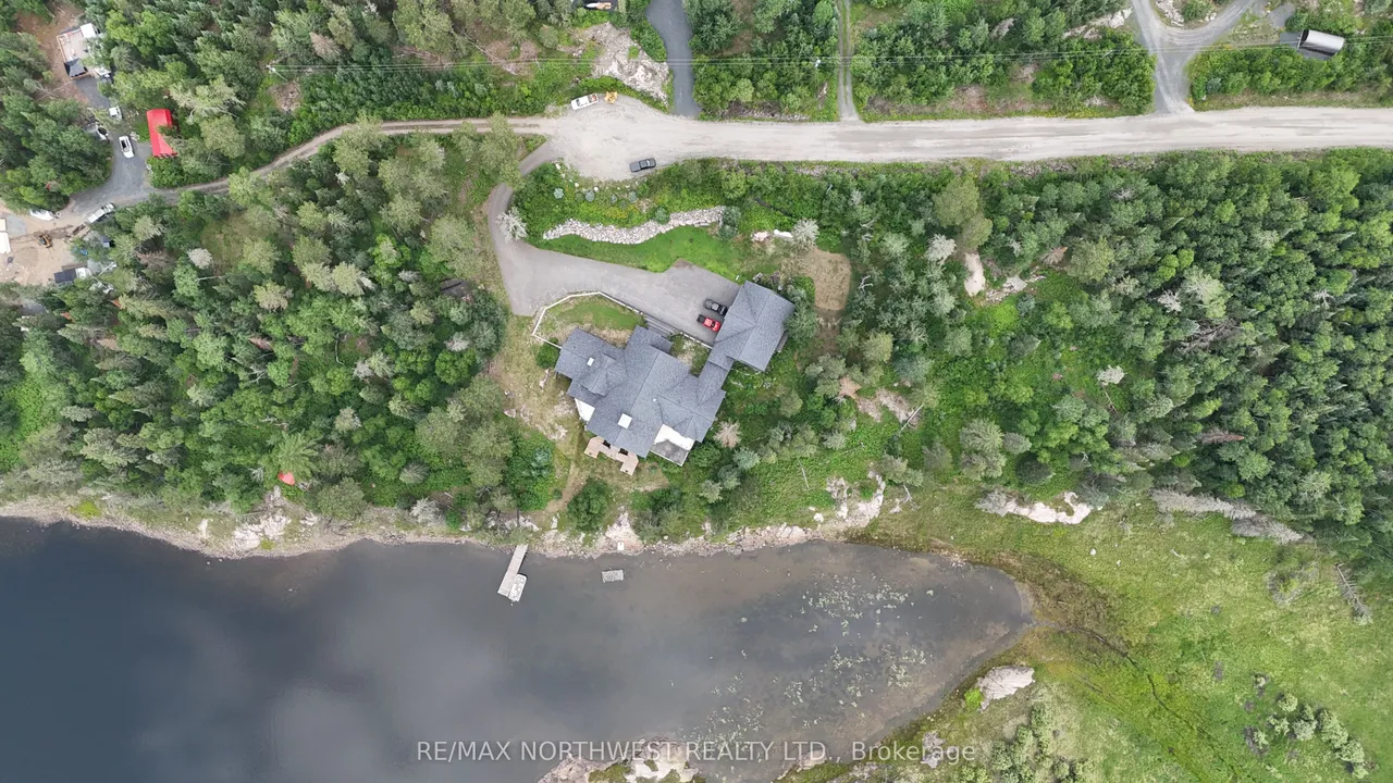 76 MIDDLE LAKE/WINNIPEG RIVER — photo 2