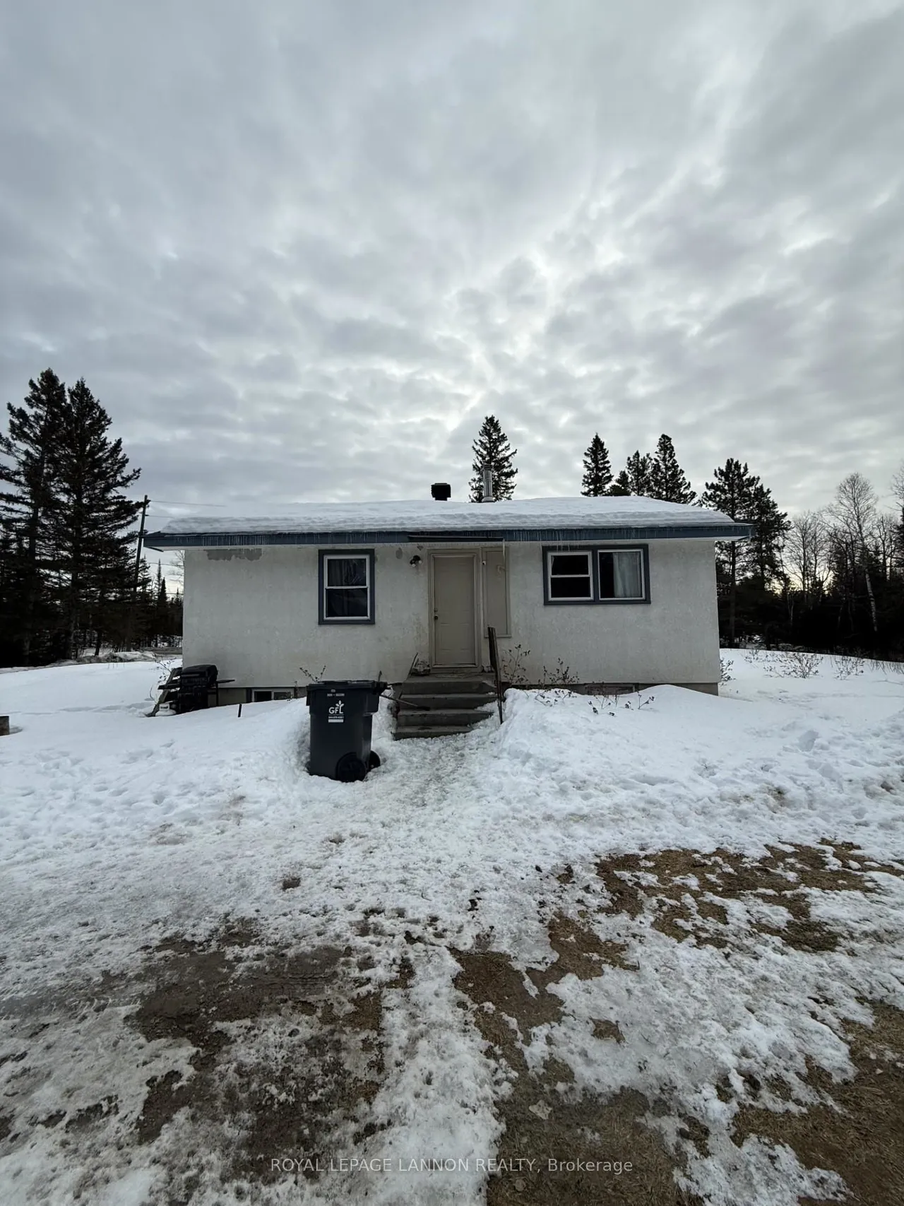 6407 Mapleward Road — photo 2