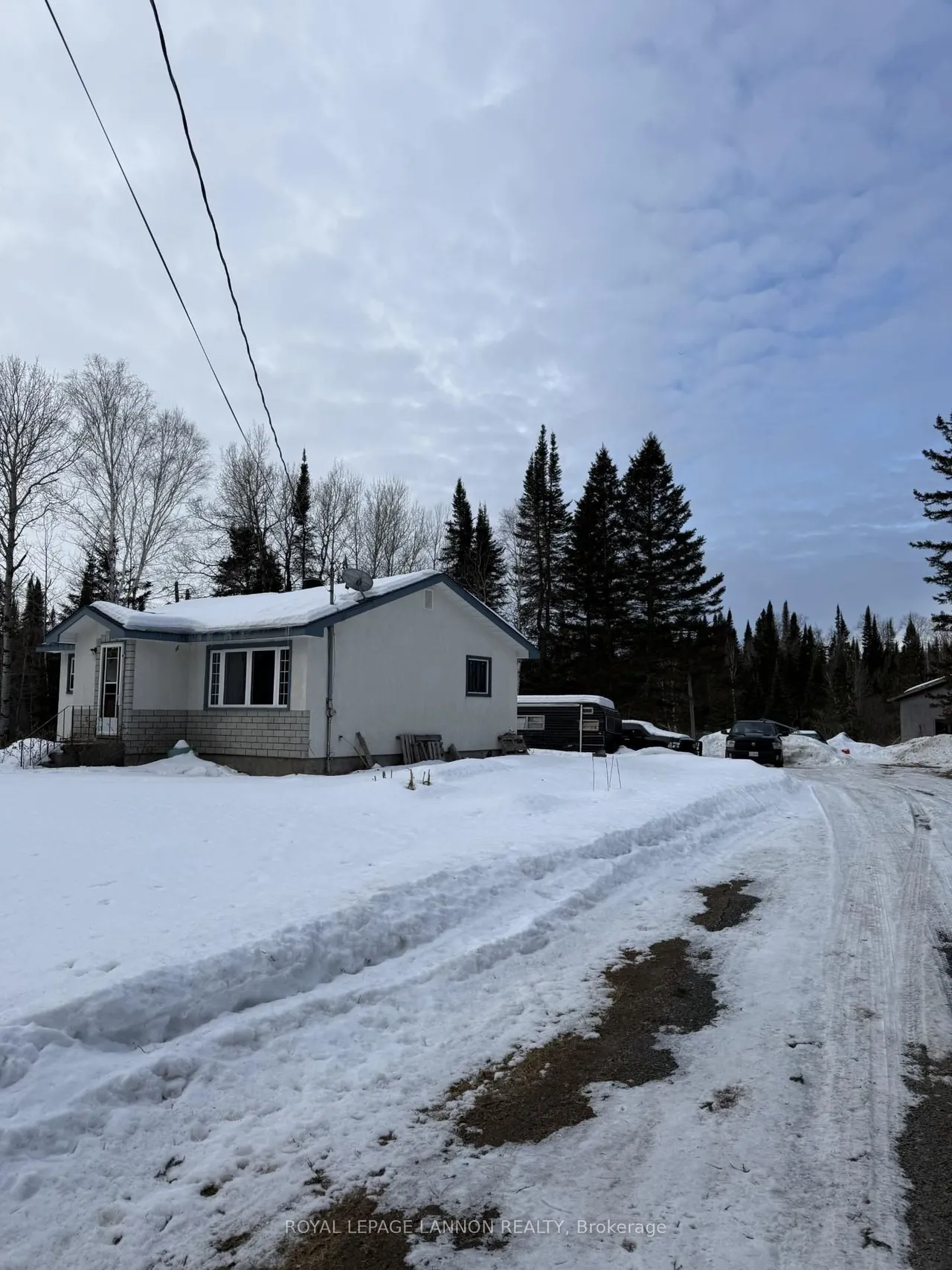 6407 Mapleward Road — photo 5