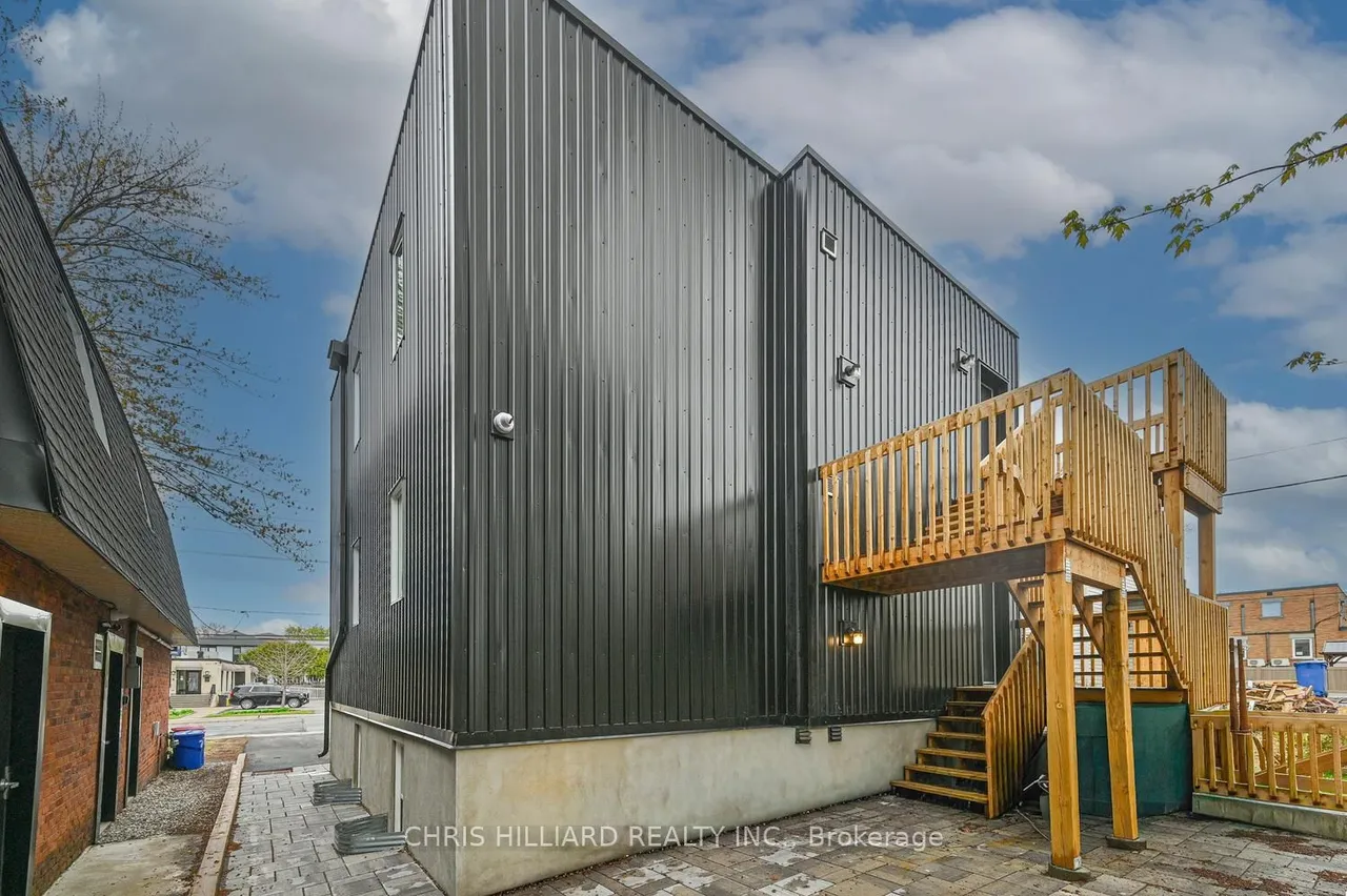 216 Mcarthur Avenue — photo 3