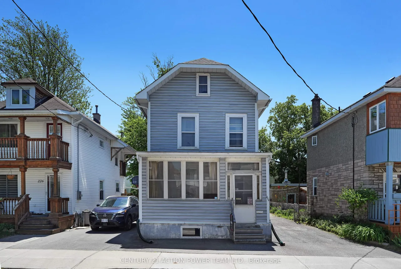 222 Montfort Street