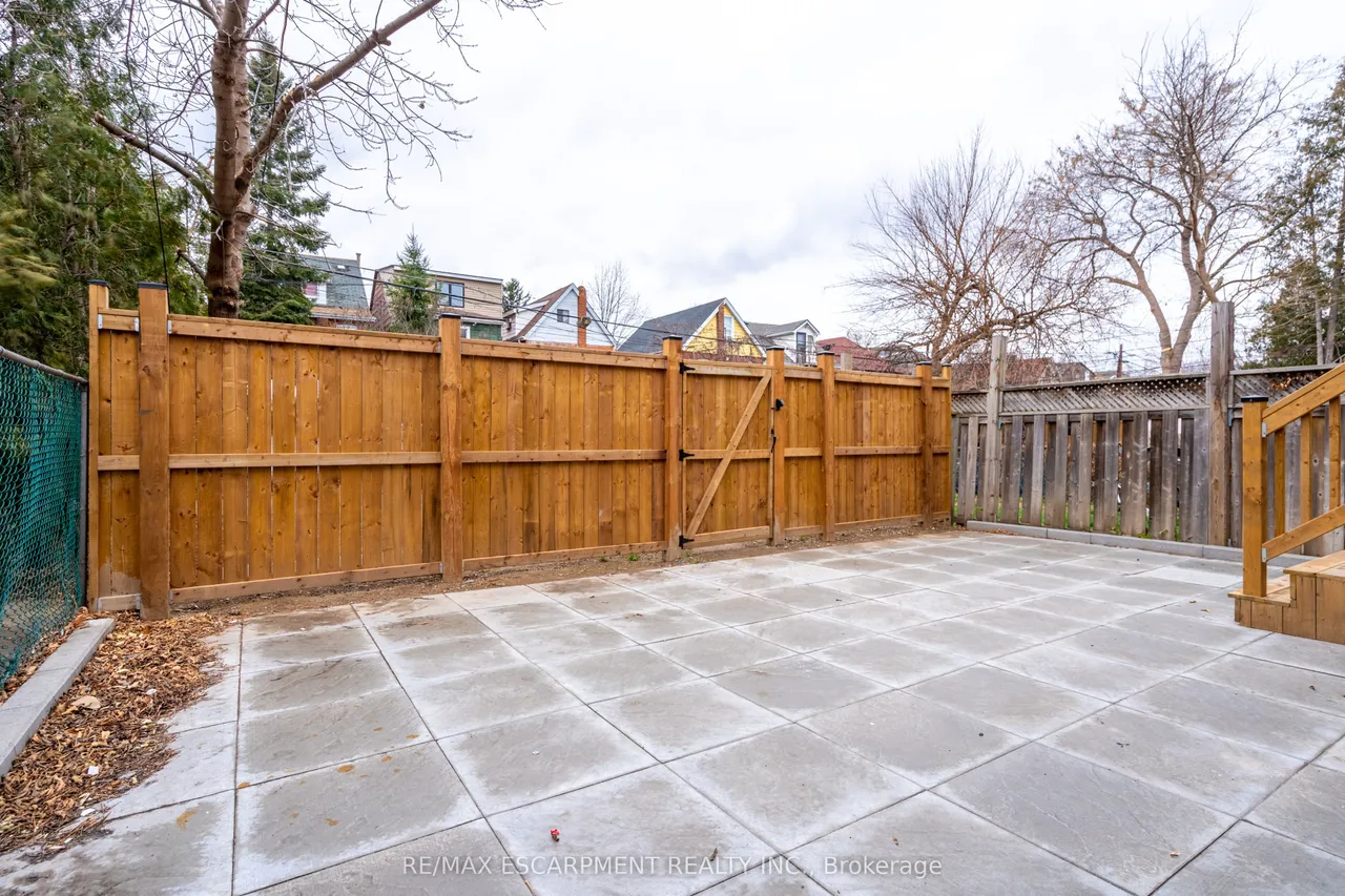 204 Balsam Avenue S — photo 38