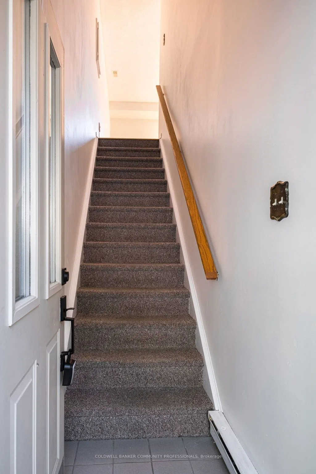 266 Limeridge Road E — photo 3