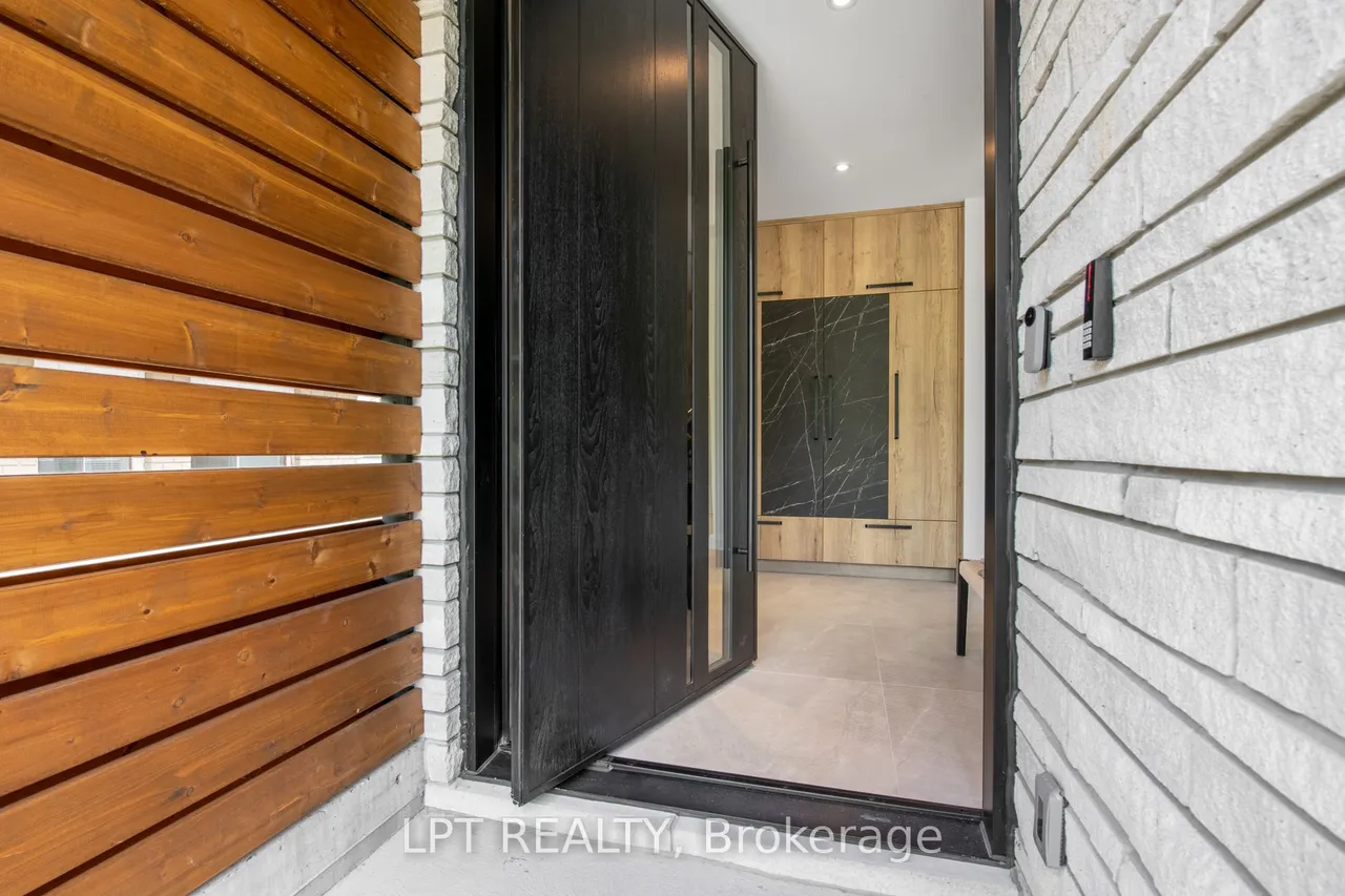 322 PERRIER Avenue — photo 3