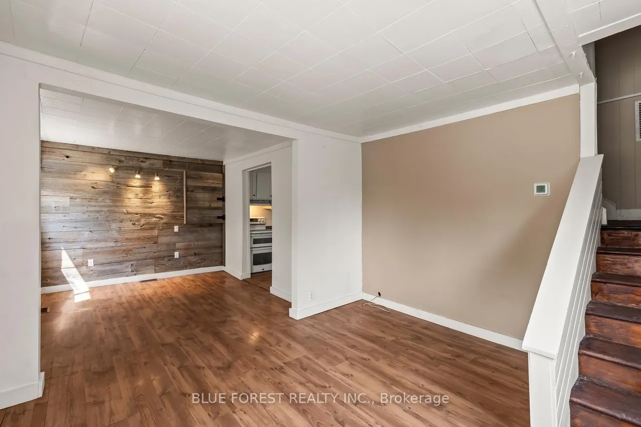 10 Henry Street — photo 3