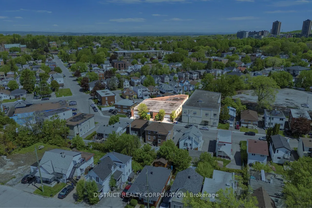 255 Ste. Anne Avenue — photo 3