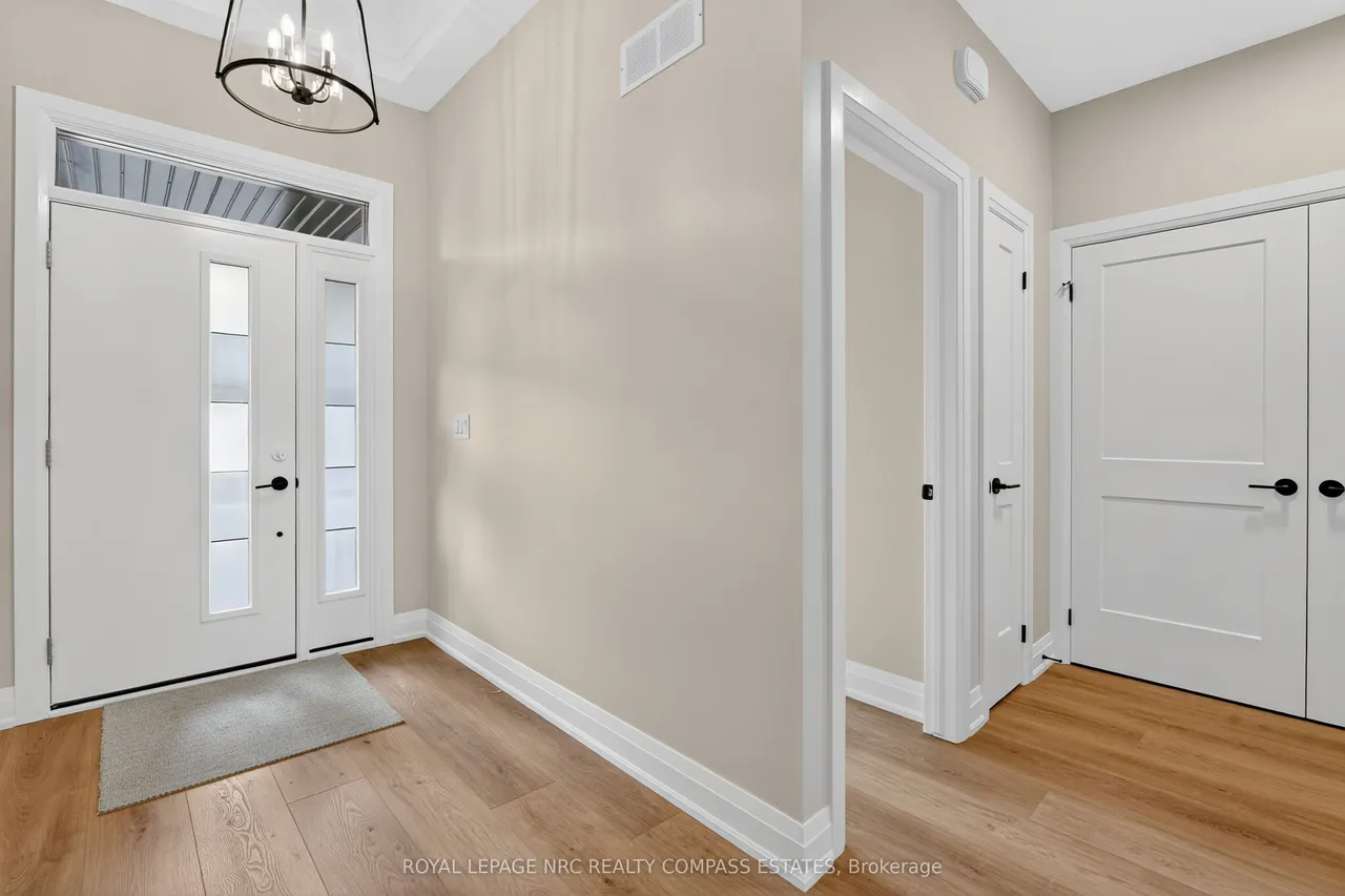 1 SAPPHIRE Lane — photo 3