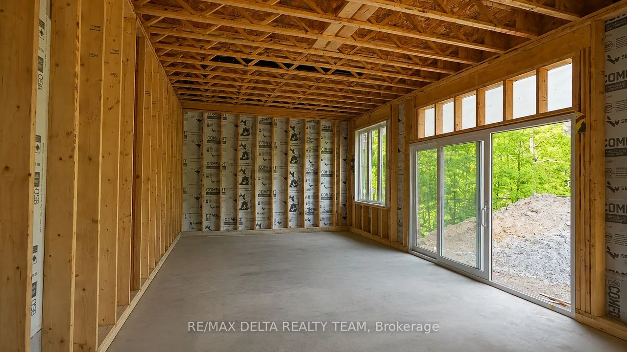 8 Pineglen Crescent — photo 11