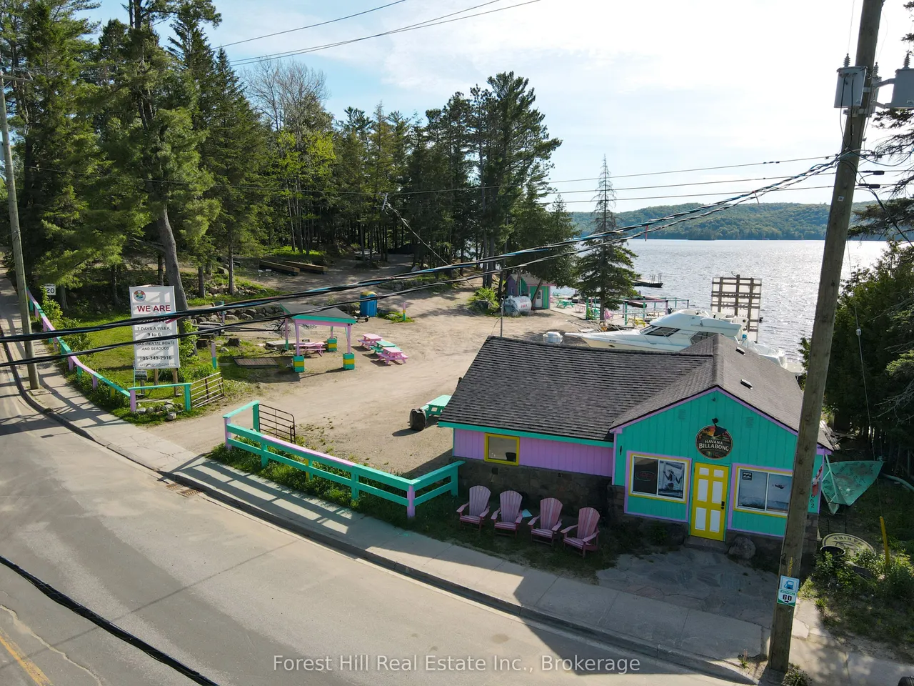 1092 Main Street