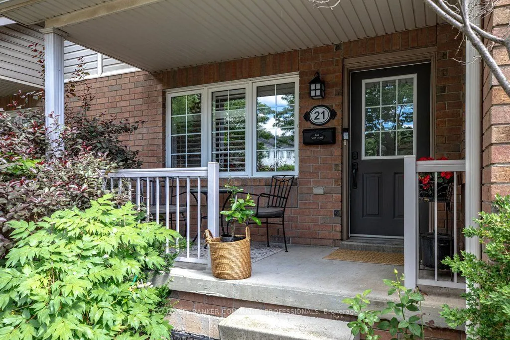 100 Beddoe Drive, Unit 21 — photo 3