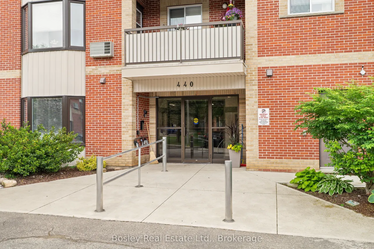 440 Durham Street W — photo 37