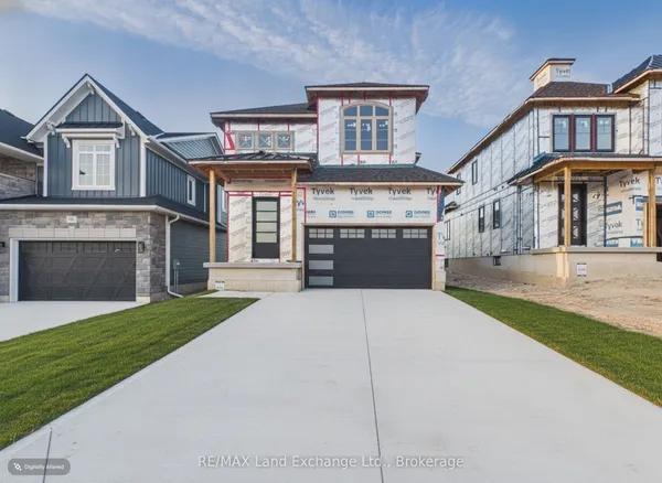 103 Inverness Street N