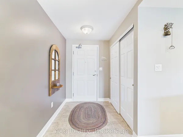 125 William Street N, Unit 302 — photo 2