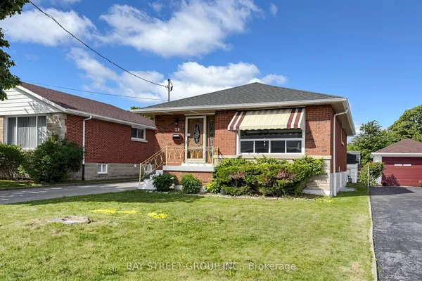 28 Warren Avenue — photo 2