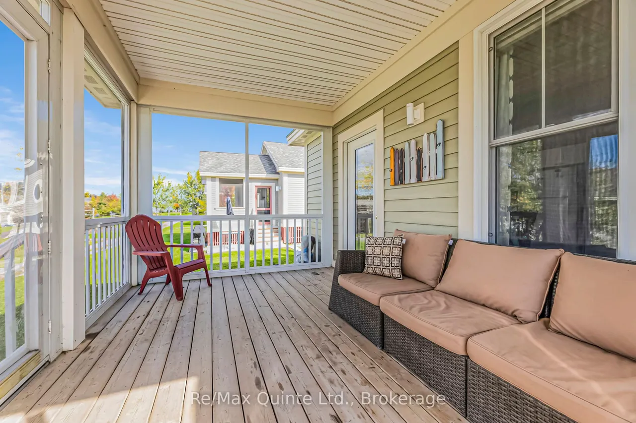 16 Butternut Lane — photo 2
