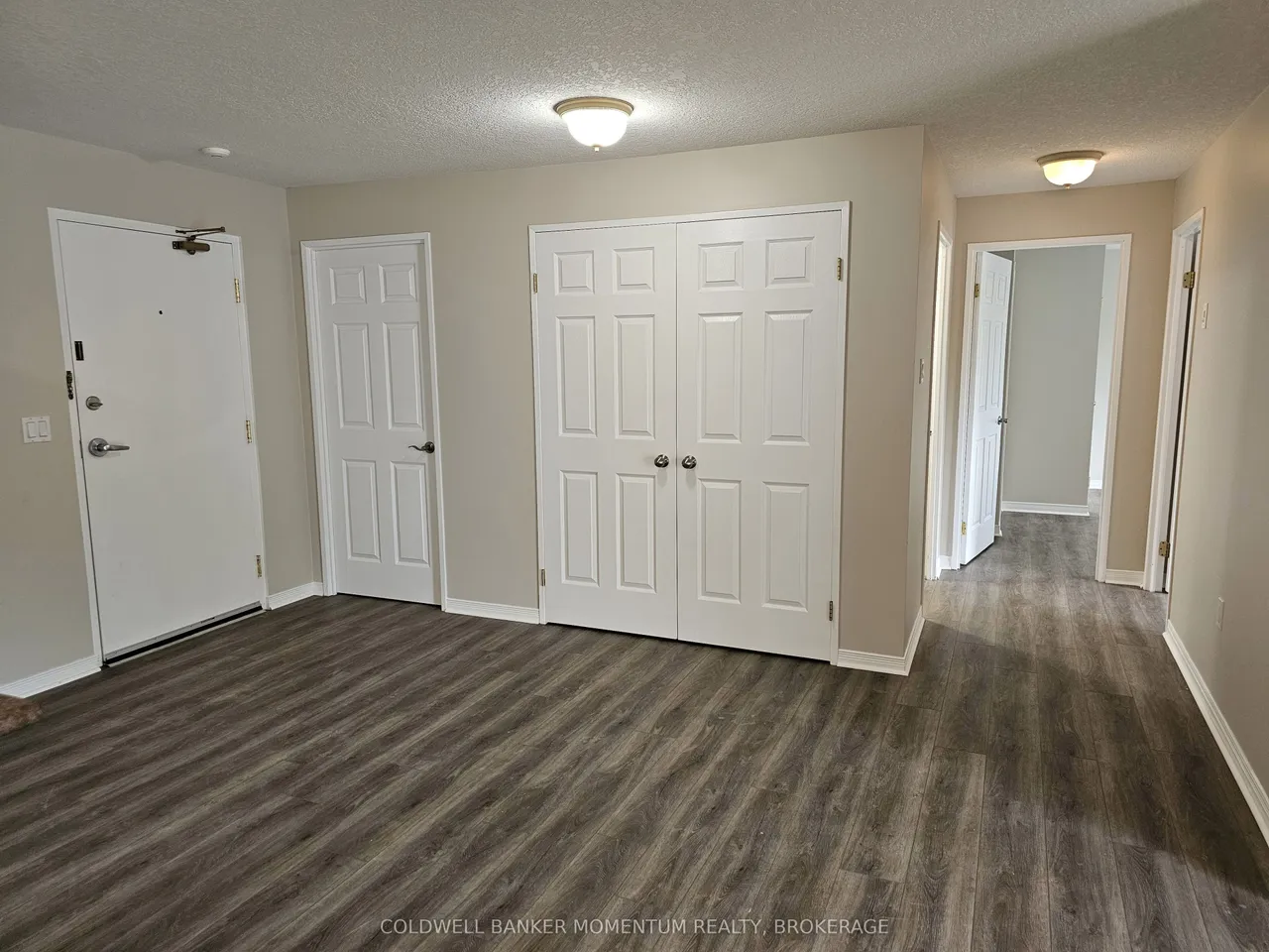 12 St Andrew Street — photo 3