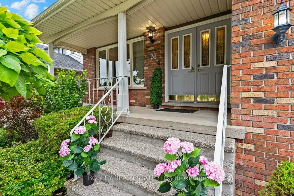 31 Pinewarbler Drive — photo 3