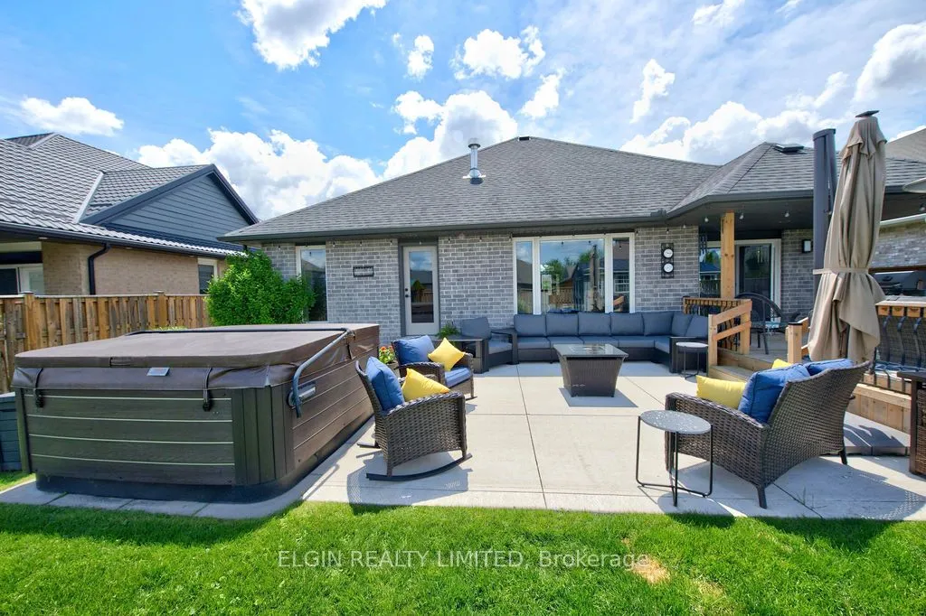 40 Glengariff Drive — photo 40