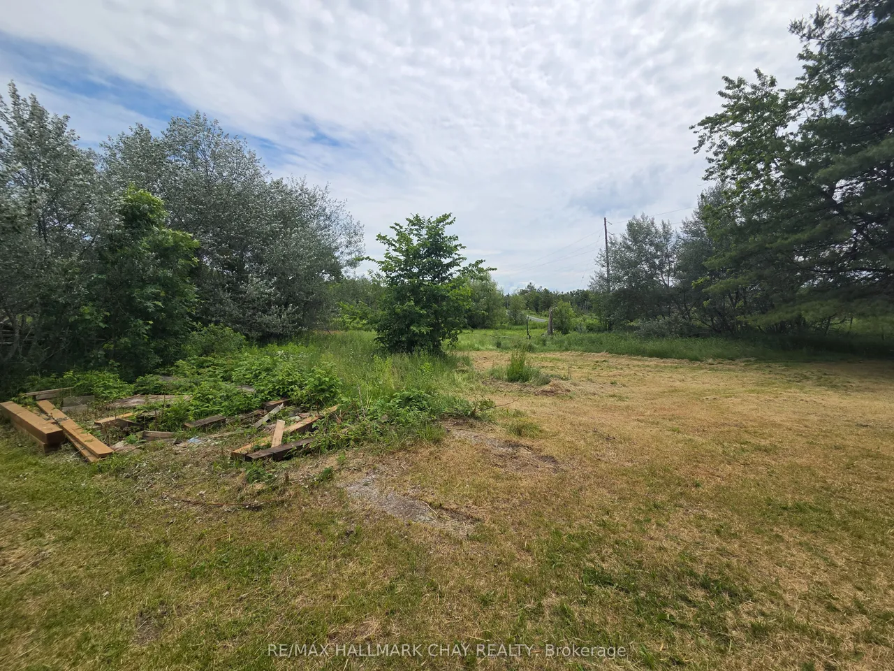 1594 Honey Harbour Road — photo 6