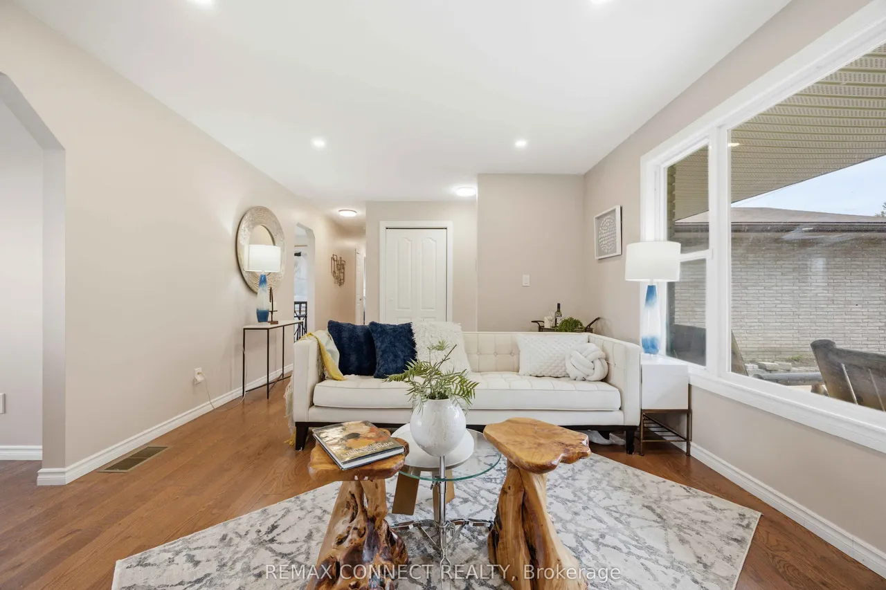 36 Helen Drive — photo 3