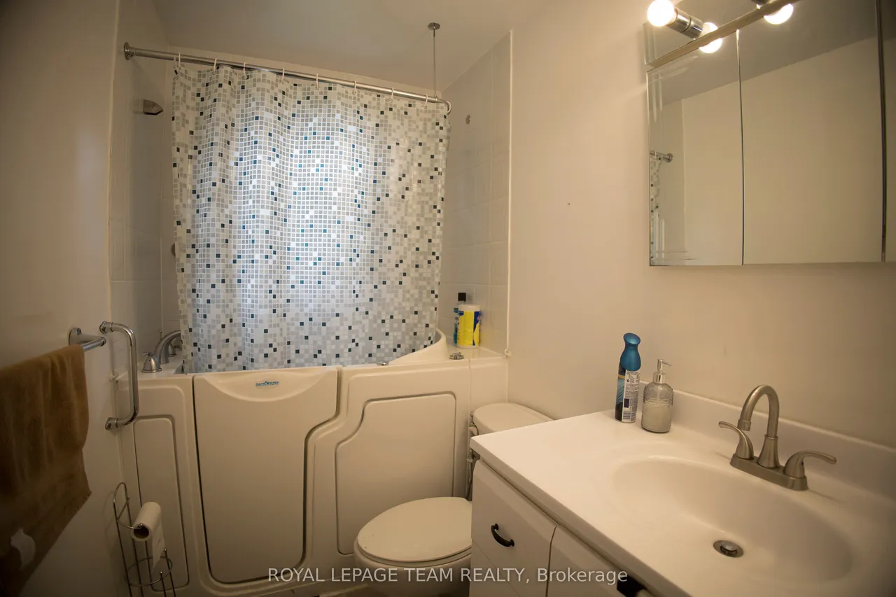 1339 Kilborn Avenue — photo 23