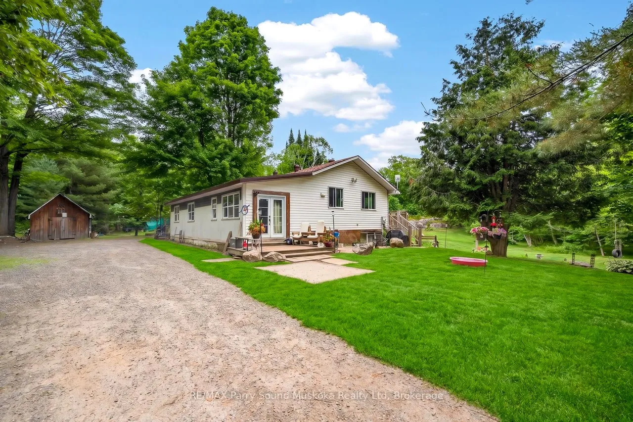 15 Toronto Lake Road — photo 34