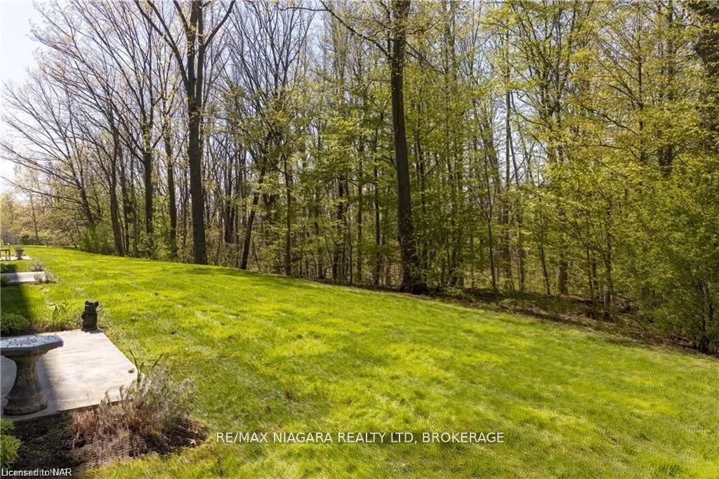 8111 Forest Glen Drive — photo 17