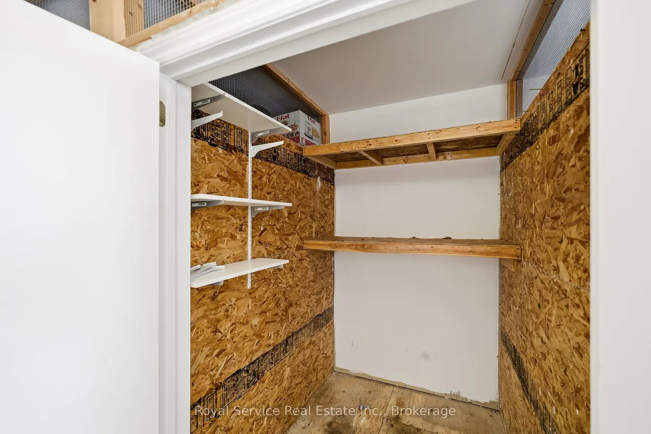 841 Battell Street — photo 28