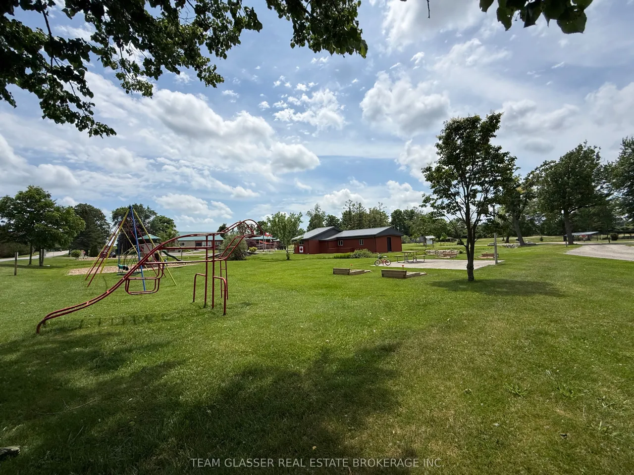 24749 Park Street — photo 17