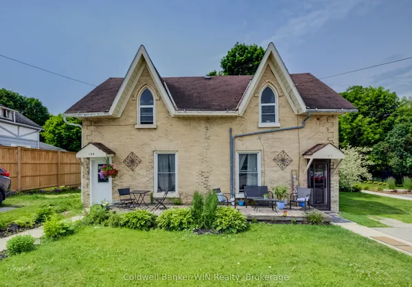 129 Elgin Street S