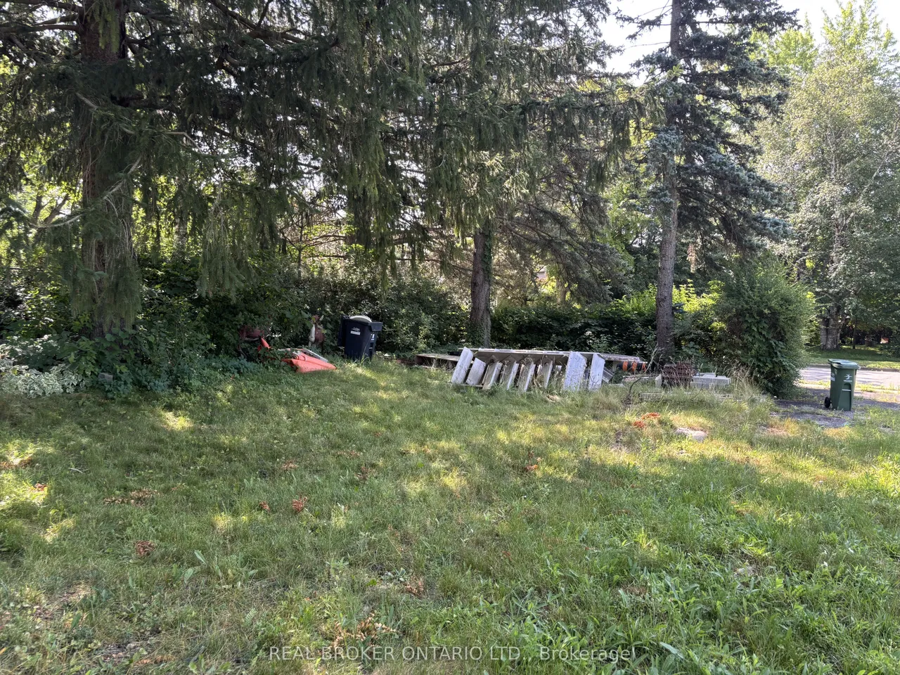 6 Sherwood Drive — photo 5