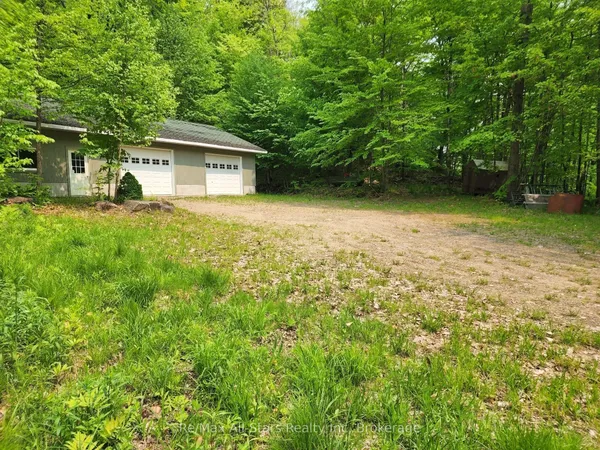 1028 Ronville Road