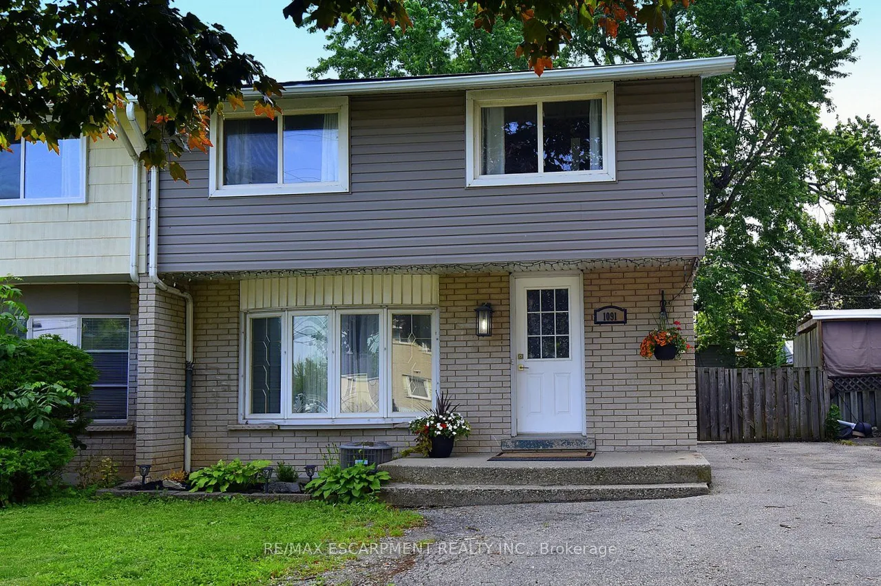 1091 Upper Wellington Street — photo 3