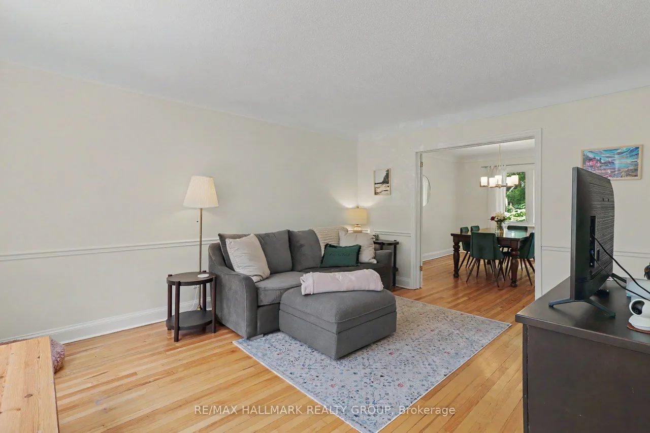 99 Dagmar Avenue — photo 3